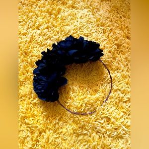 Flower Crown with Big Black Flowers!🐦‍⬛